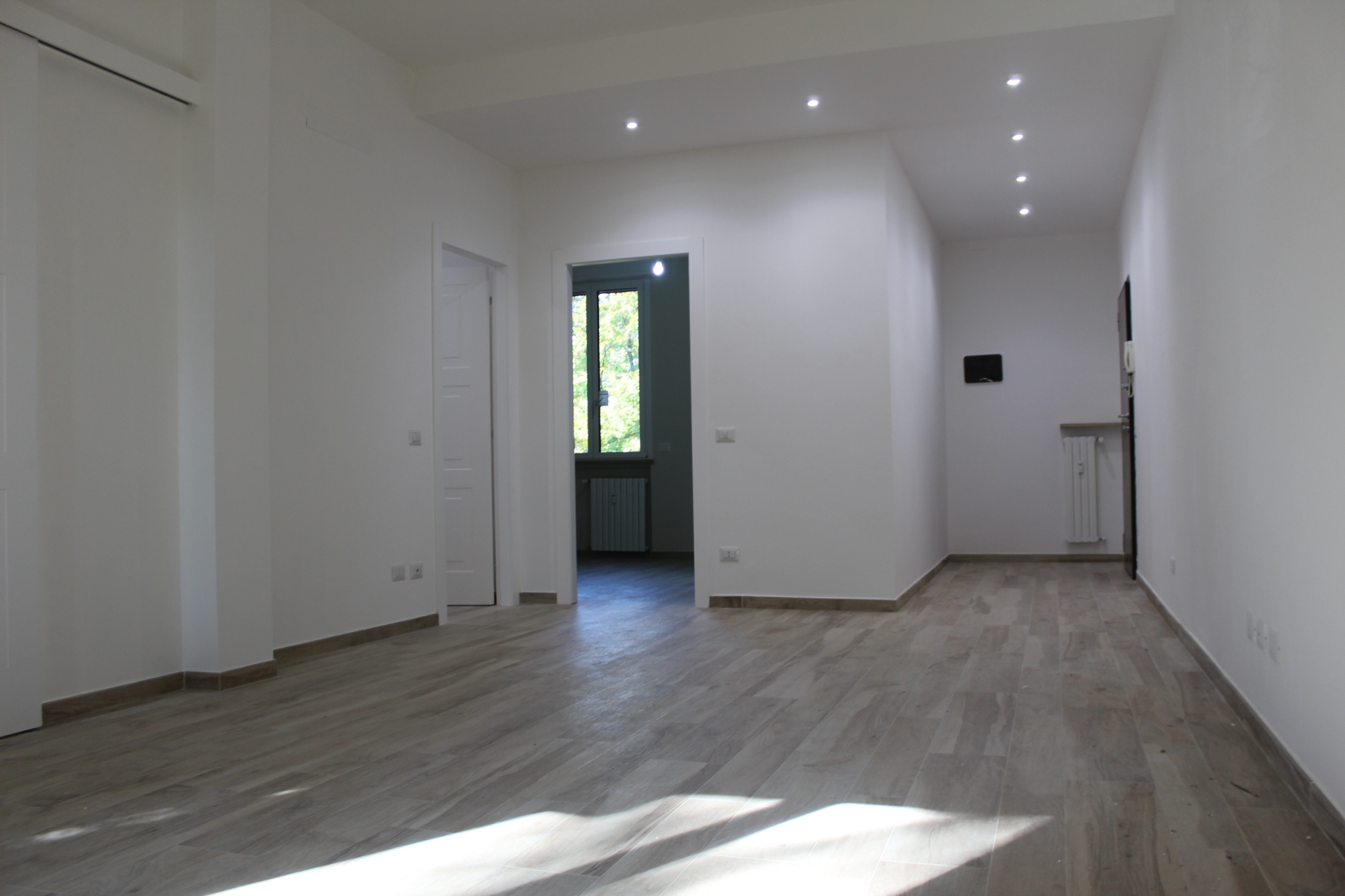 Interno ristrutturato, Parma